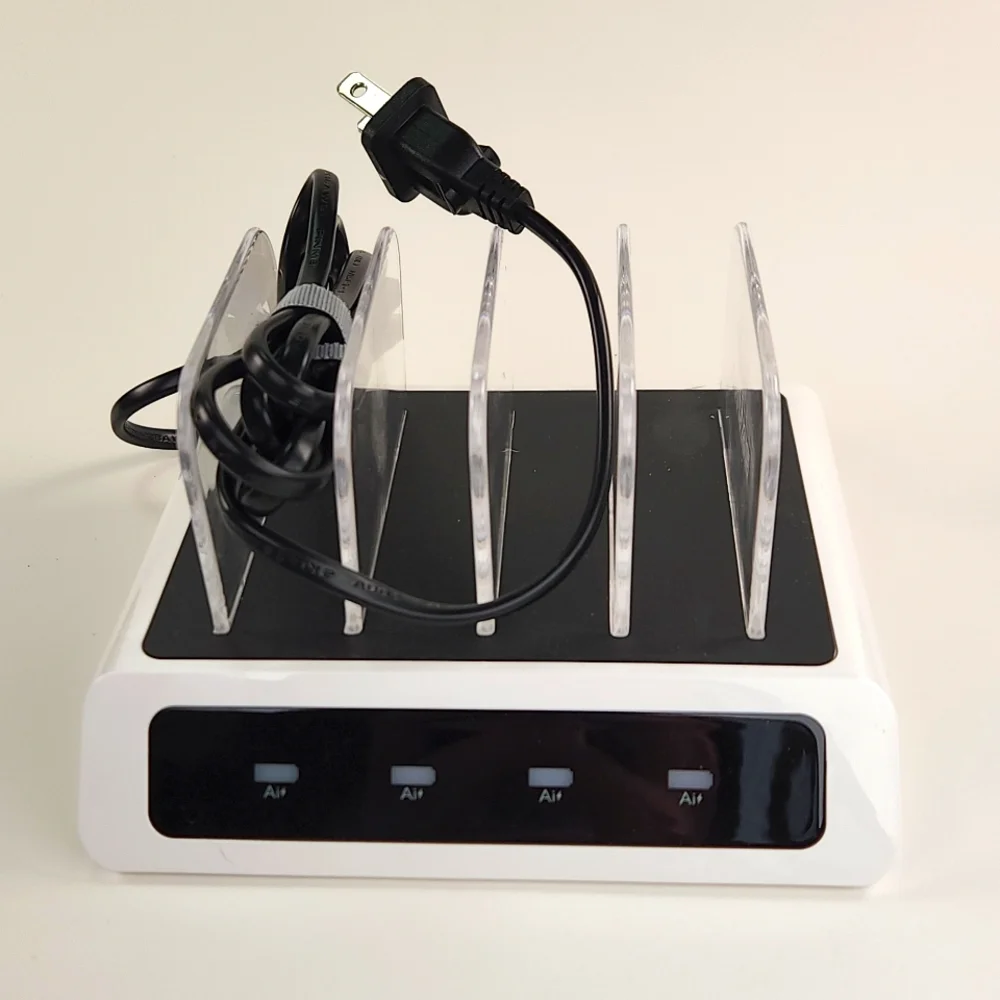 Bauhn Quad Charging Station Factory Sealed